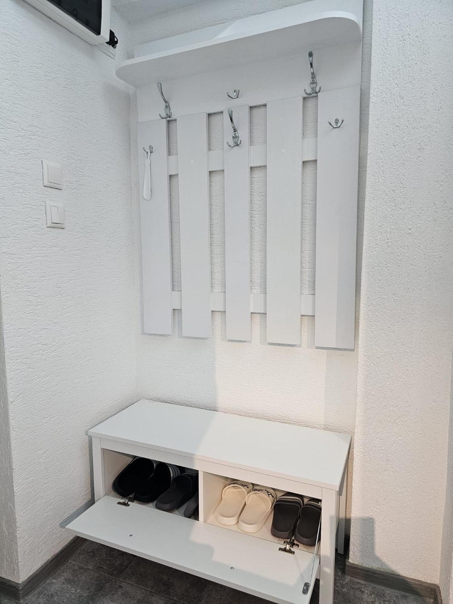 Mona Central Apartment Hunedoara Dış mekan fotoğraf